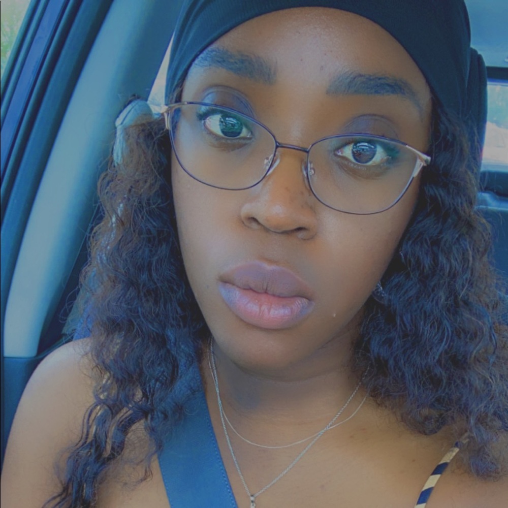 Meet your Posher, Temilade